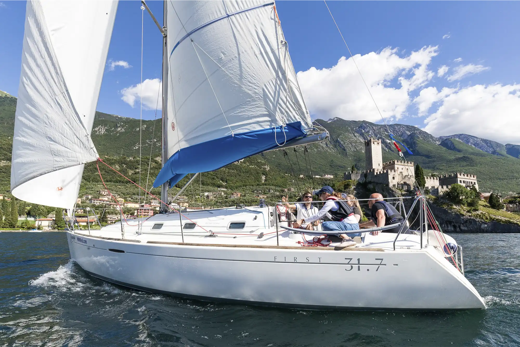 Segeln Yacht Charter, Kajütboot Vermietung